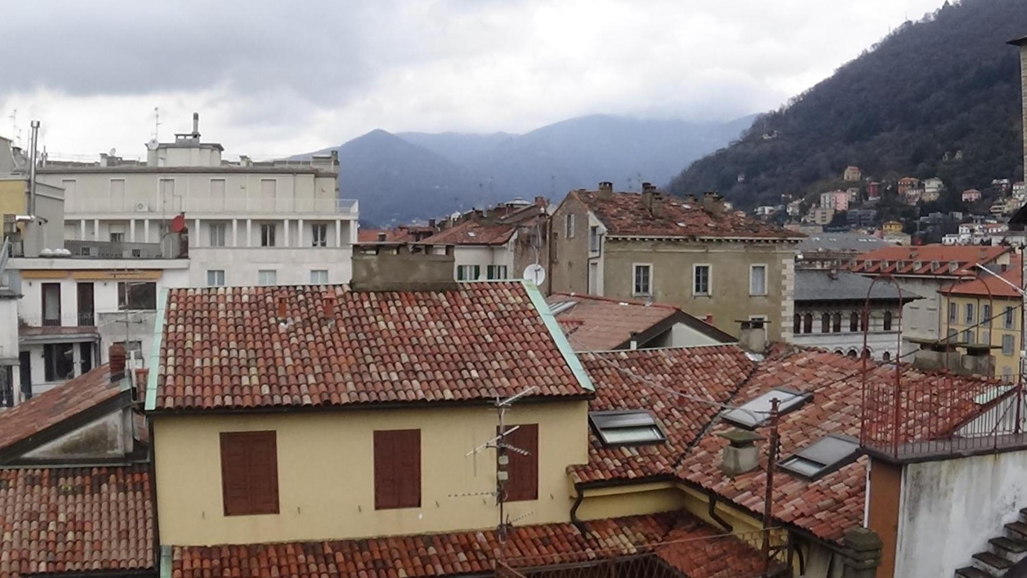 Residence Santabbondio Como Room photo