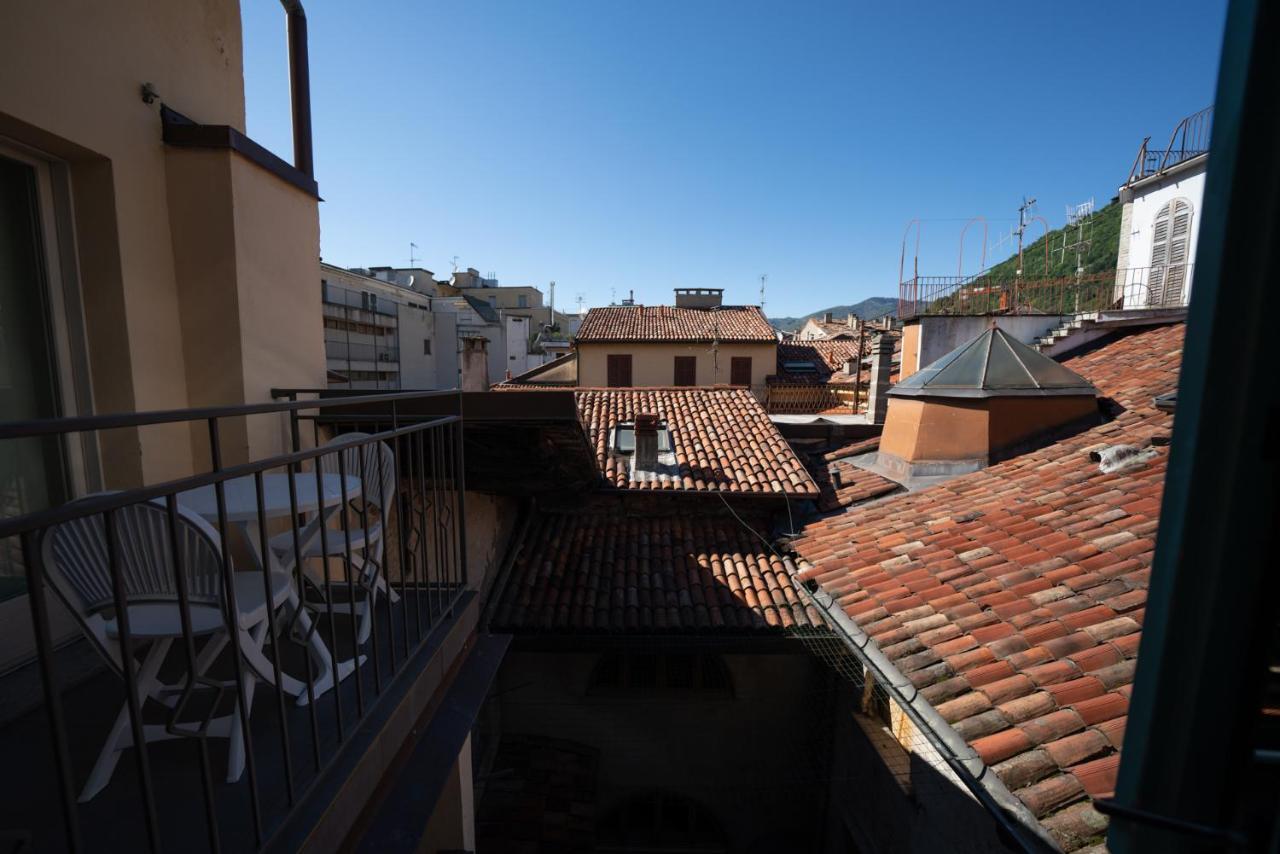 Residence Santabbondio Como Exterior photo